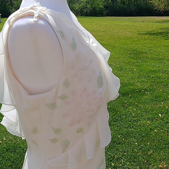 Formal Dress by St. Patrick - Picture 12 of 14